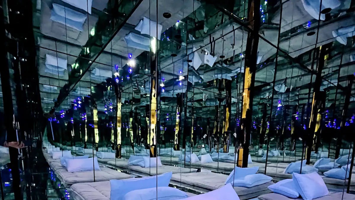 Mirrored room at The Portal in 2023